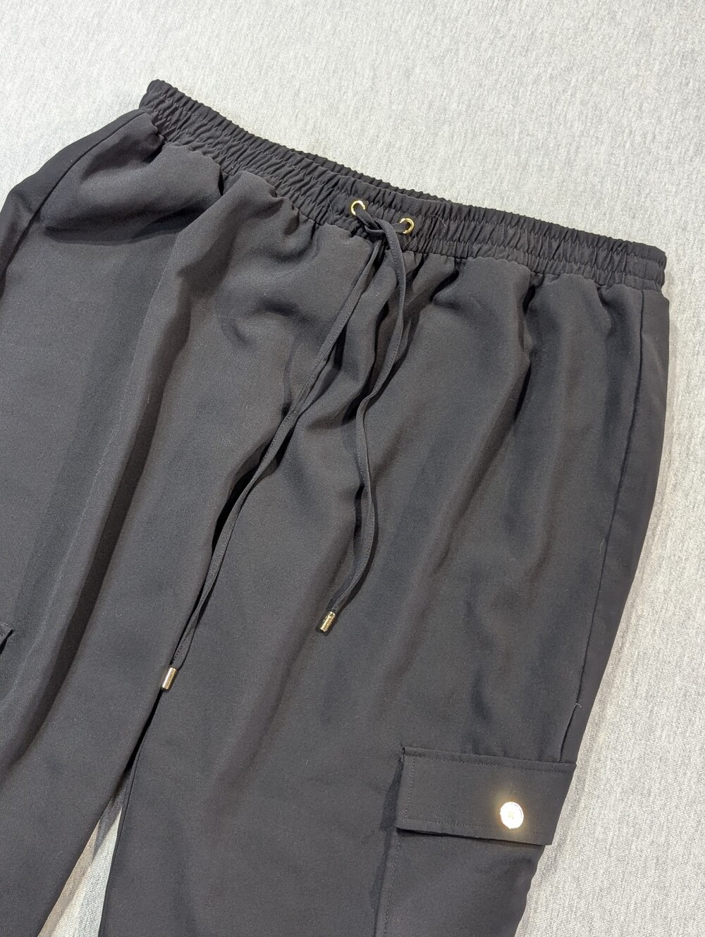 Michael Kors Stretch Cargo Pants Women's XL Black Gold Buttons Wide Leg
